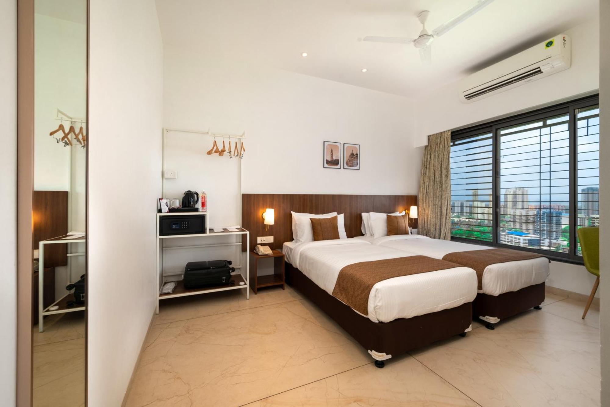Freesia Residency By Express Inn - 纳威孟买 外观 照片