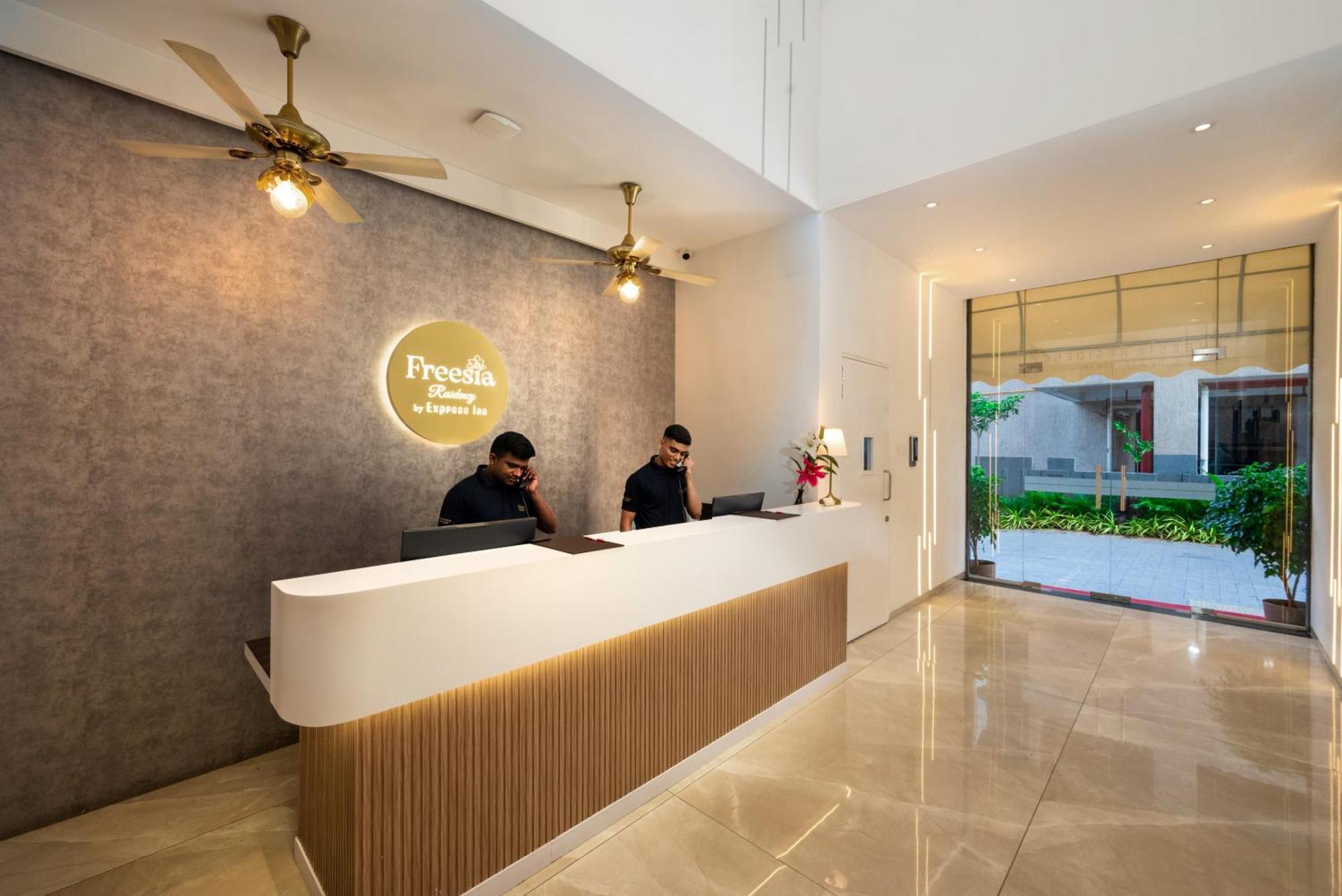 Freesia Residency By Express Inn - 纳威孟买 外观 照片